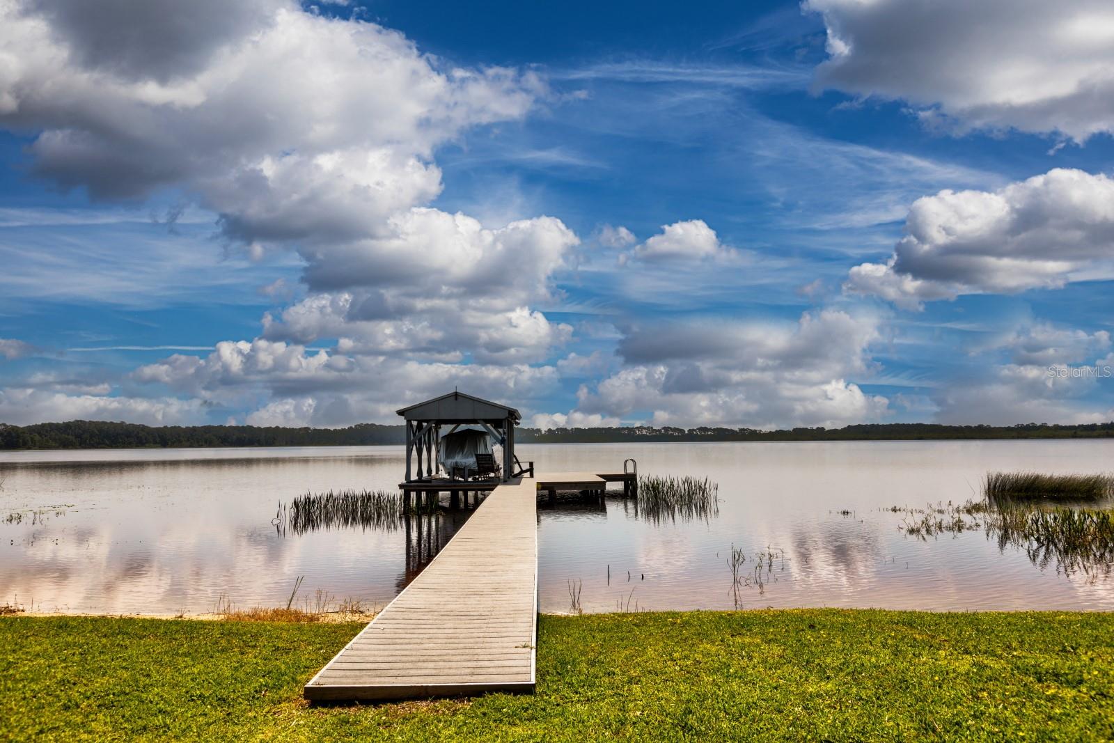 LAKE MABEL SHORES - Residential