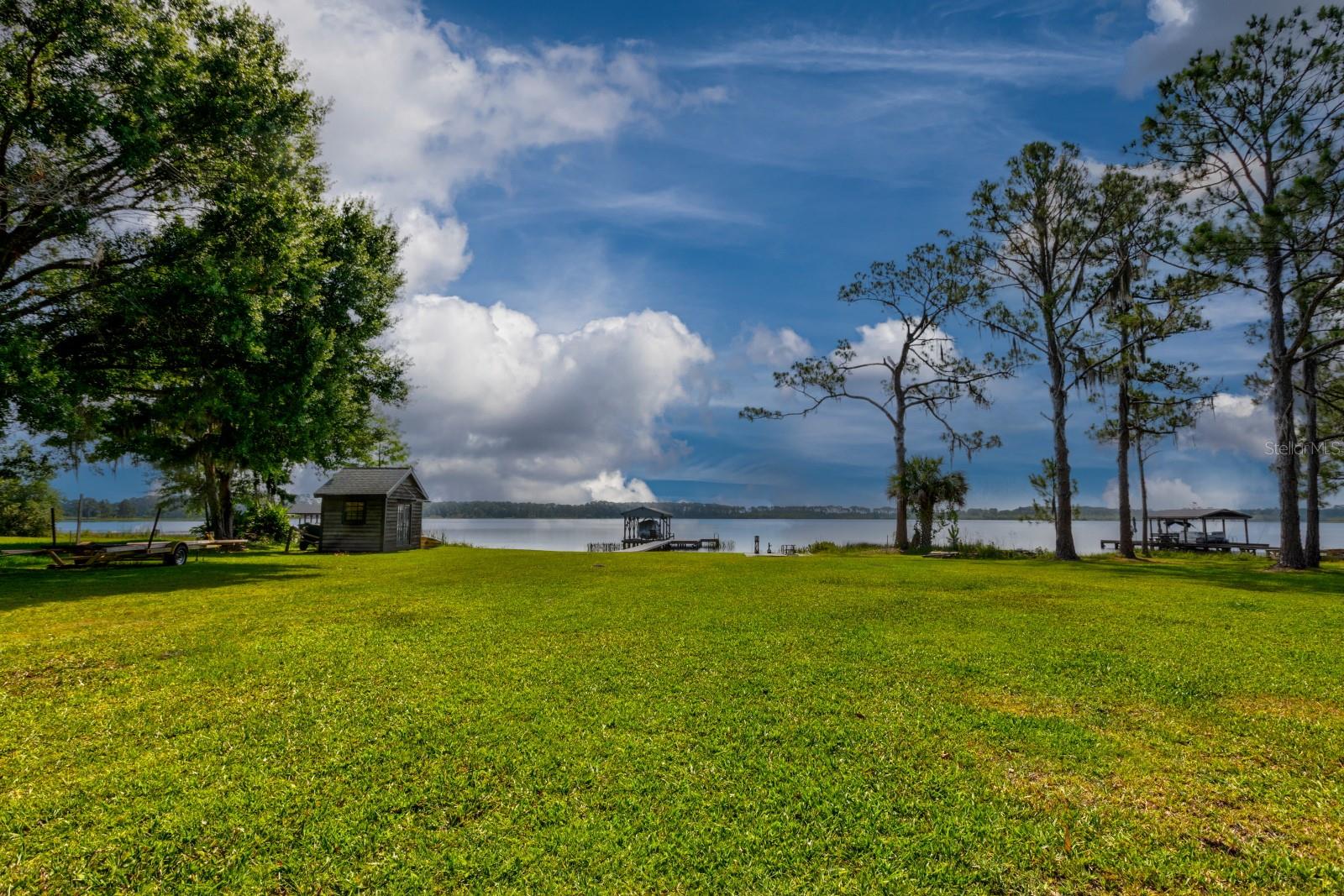 LAKE MABEL SHORES - Residential
