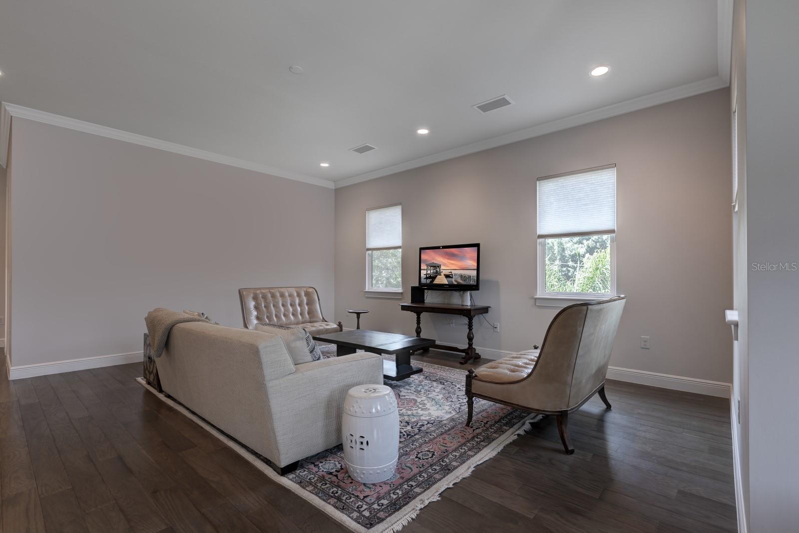 LAKE MABEL SHORES - Residential