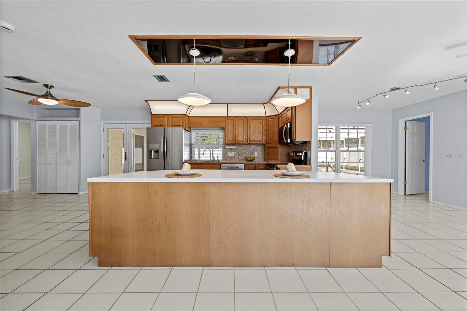 SPRING HILL - Residential