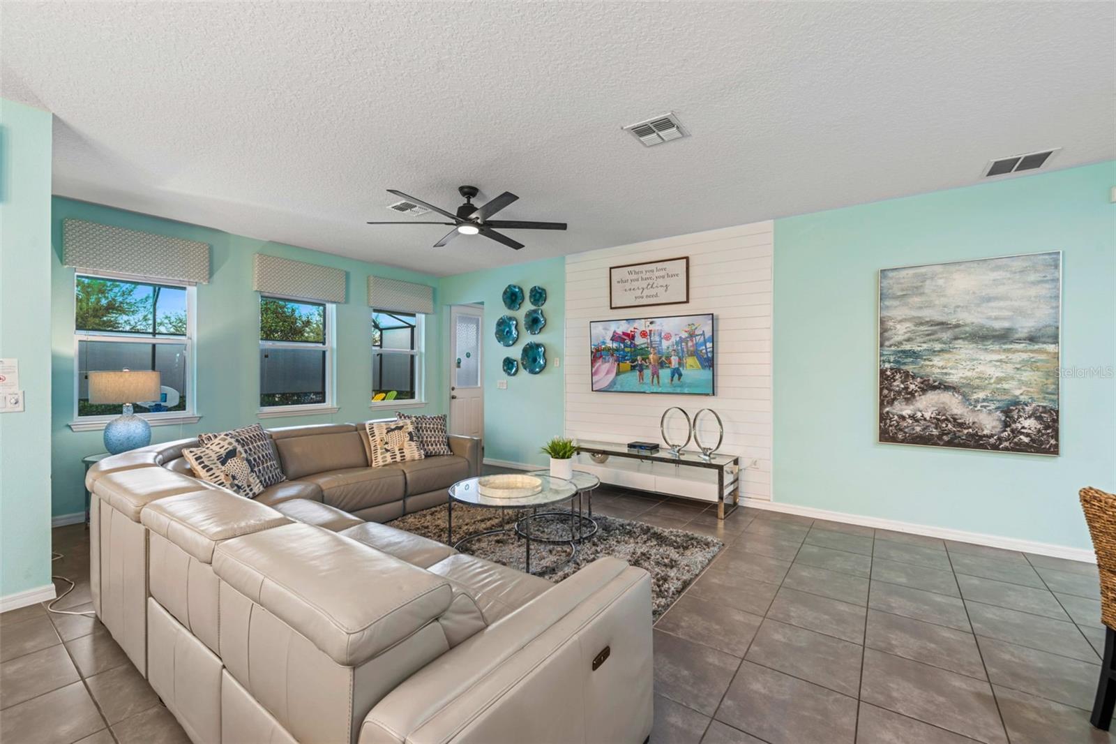 SOLARA RESORT - Residential