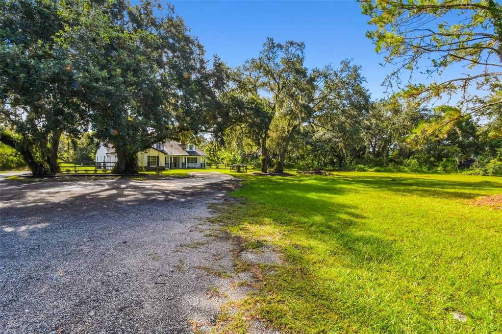 Photo of 2513 N Valrico Road, Seffner, FL 33584 (MLS # TB8417456)