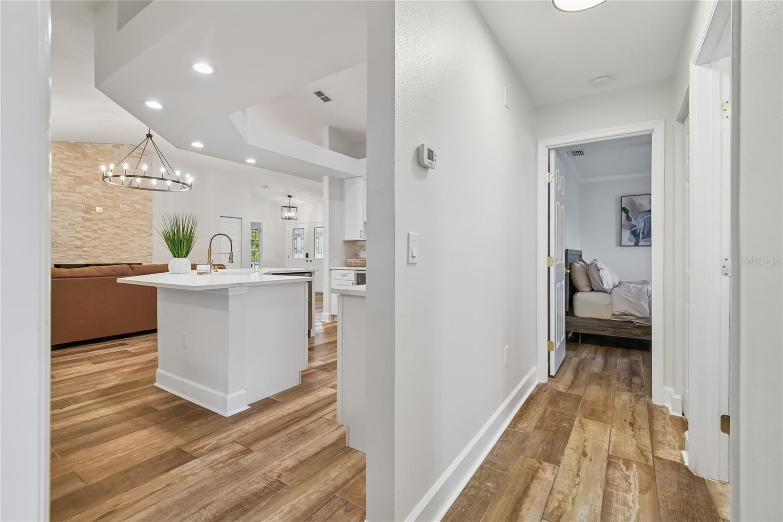 SCANLON COUNTRY ESTATES - Residential