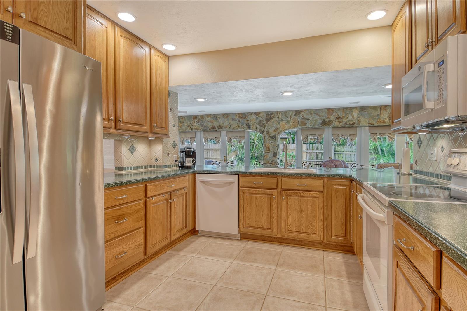 BELAIR BAYOU - Residential