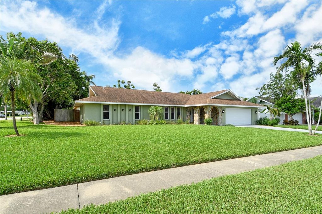 Photo of 6303 3rd Avenue NW, Bradenton, FL 34209 (MLS # A4691973)