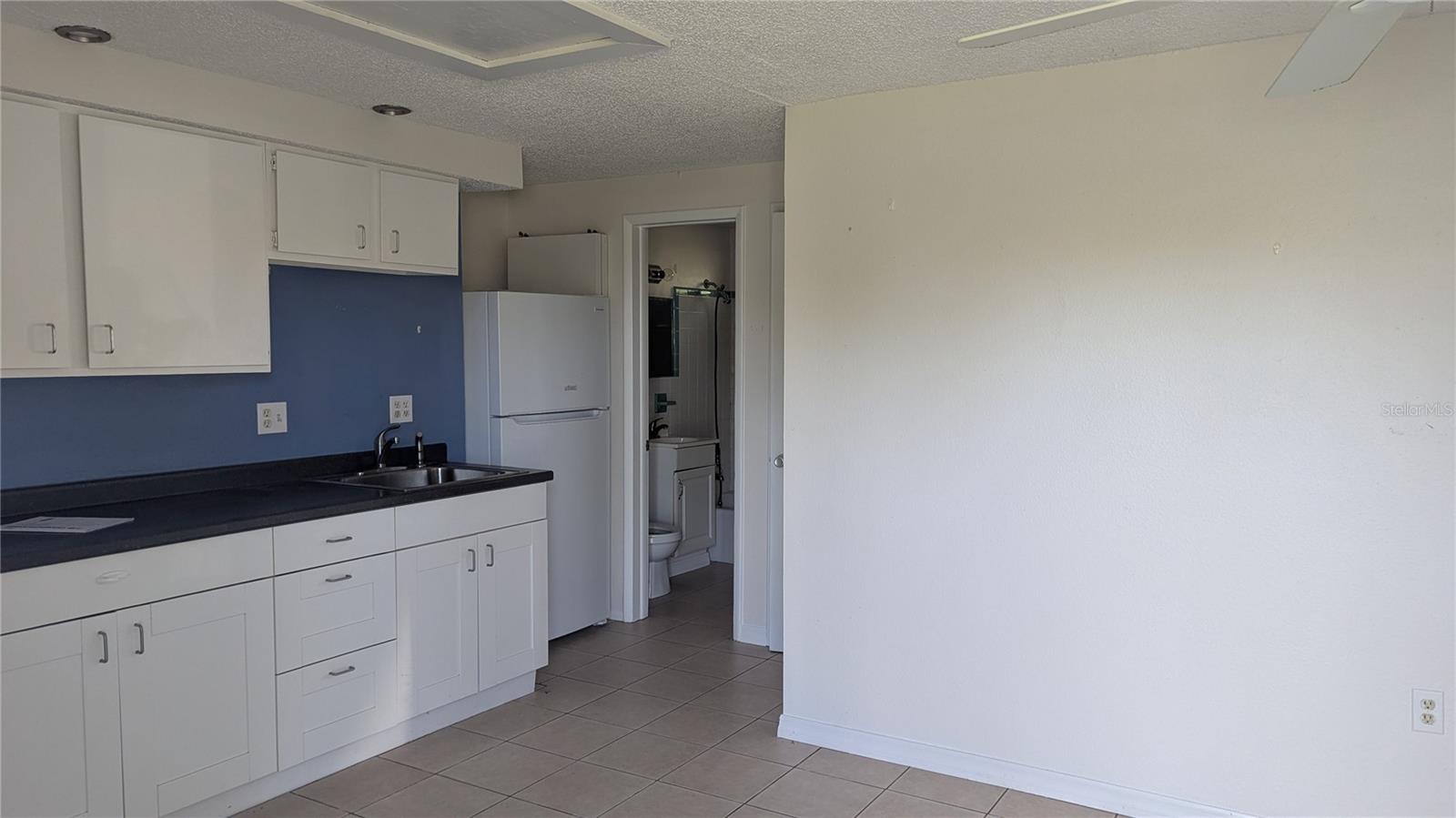 LONGS SUB OF LT 91 ENGLEWOOD - Residential Income