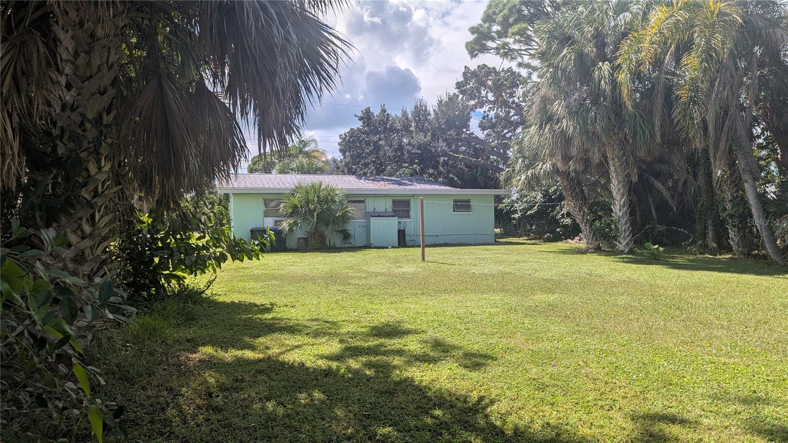 LONGS SUB OF LT 91 ENGLEWOOD - Residential Income