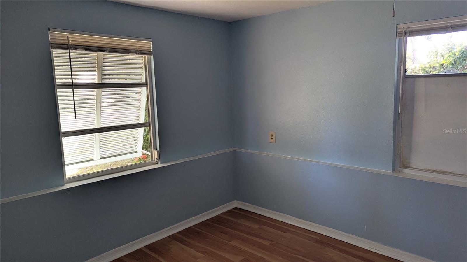 LONGS SUB OF LT 91 ENGLEWOOD - Residential Income