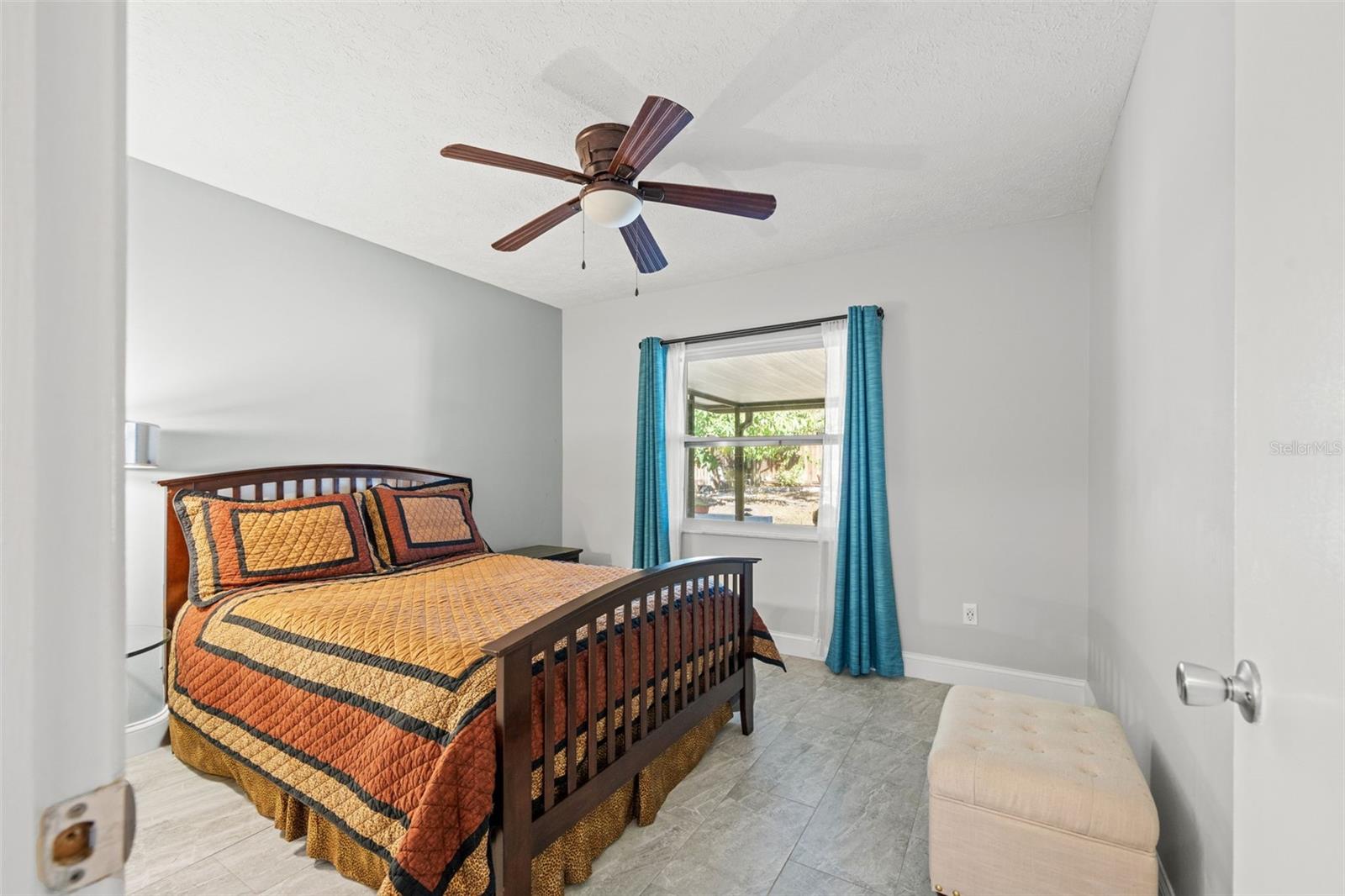 TAMPAS NORTH SIDE COUNTRY CLU - Residential