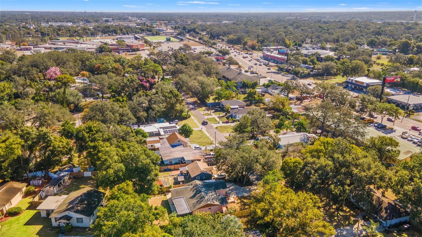 TAMPAS NORTH SIDE COUNTRY CLU - Residential