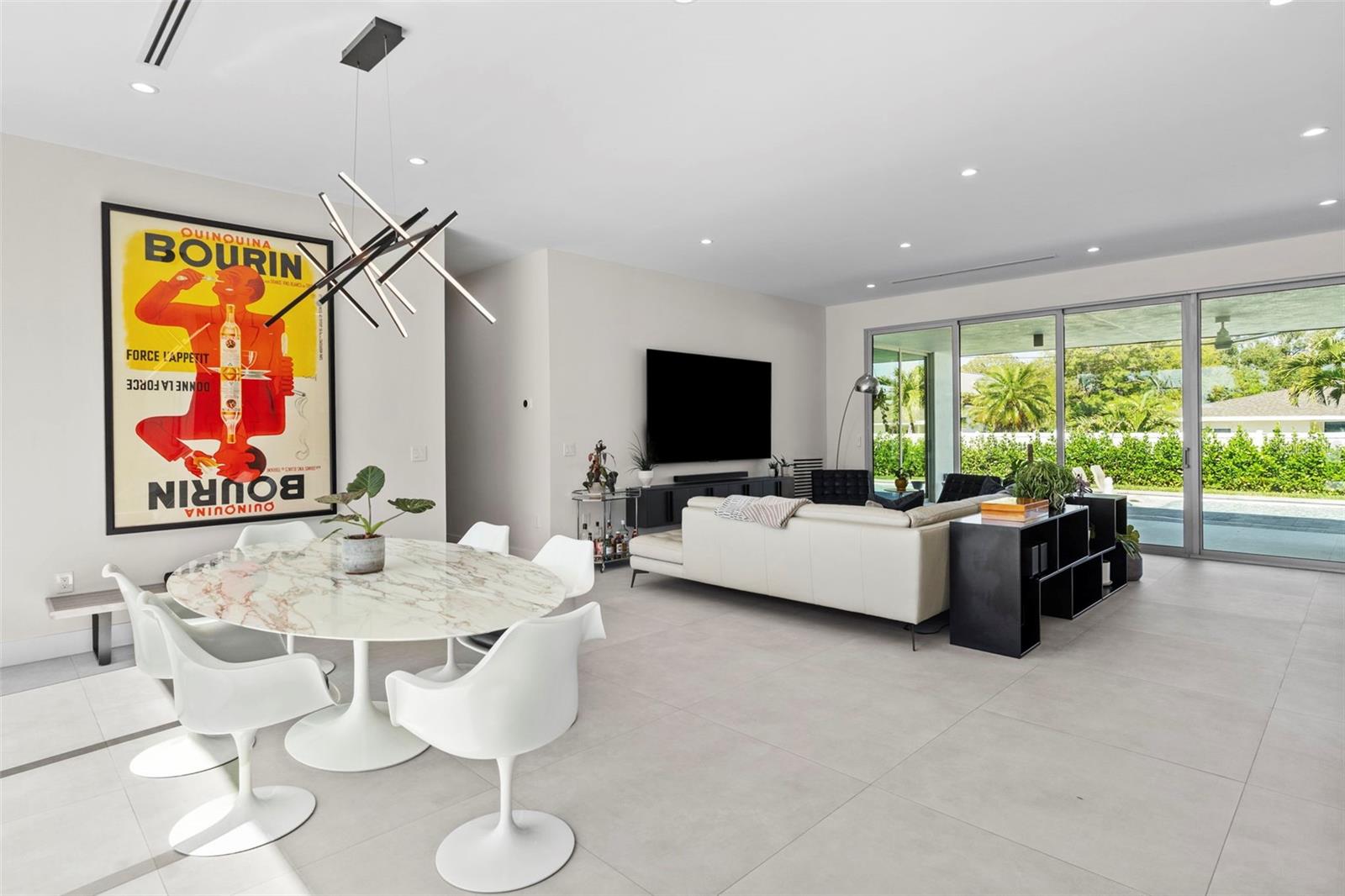 BELLEAIR ESTATES - Residential