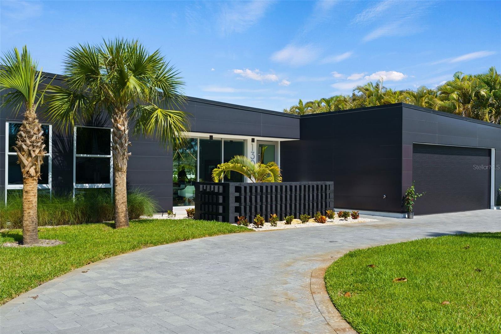 BELLEAIR ESTATES - Residential