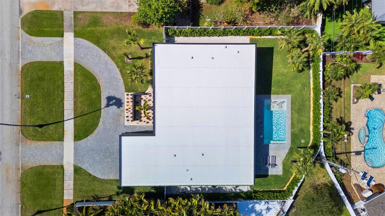 BELLEAIR ESTATES - Residential