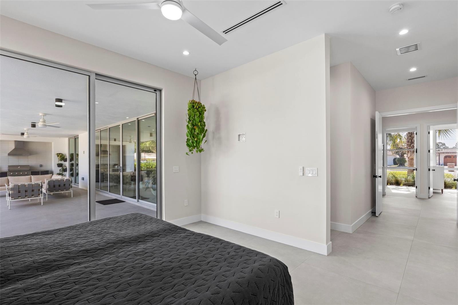 BELLEAIR ESTATES - Residential