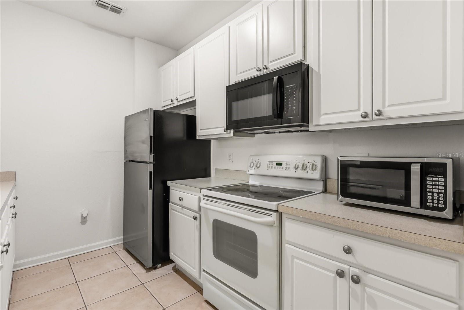 HORIZONS/VISTA LAKES PH 03 - Residential