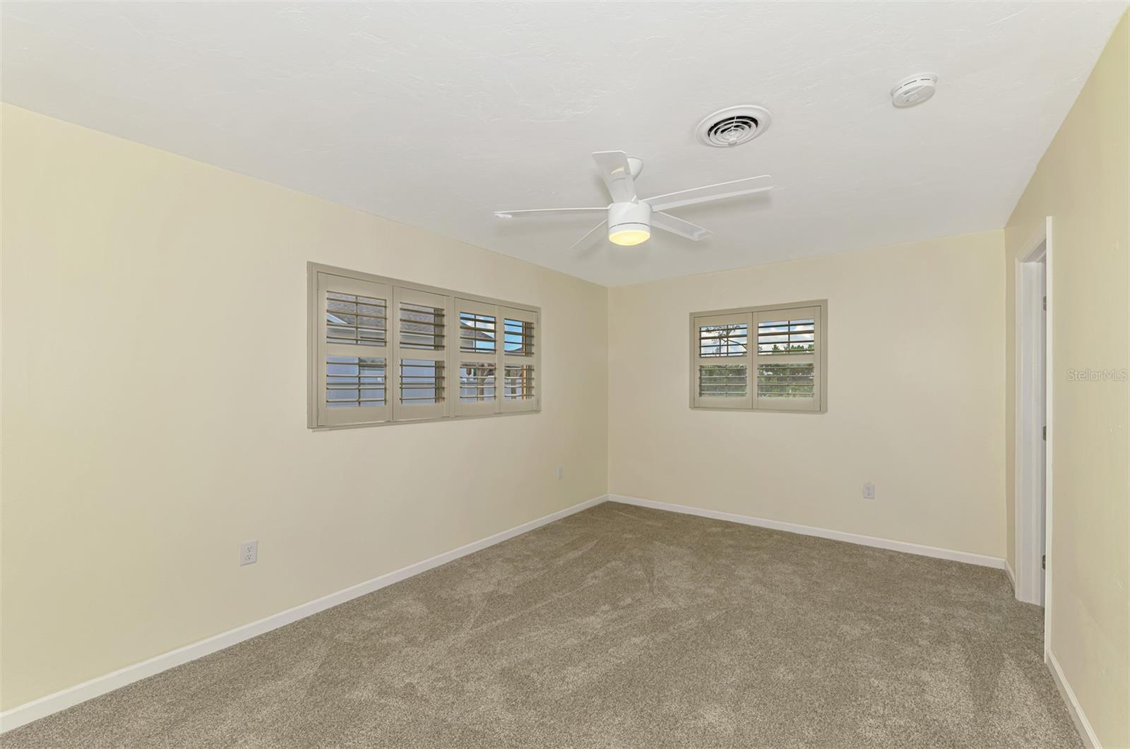 GROVE CITY SHORES - Residential