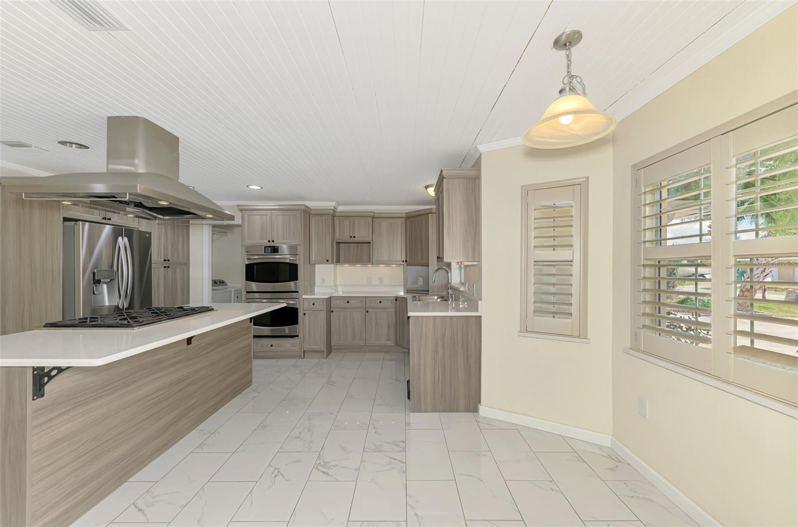 GROVE CITY SHORES - Residential