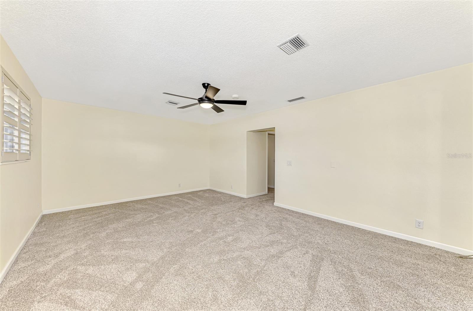 GROVE CITY SHORES - Residential