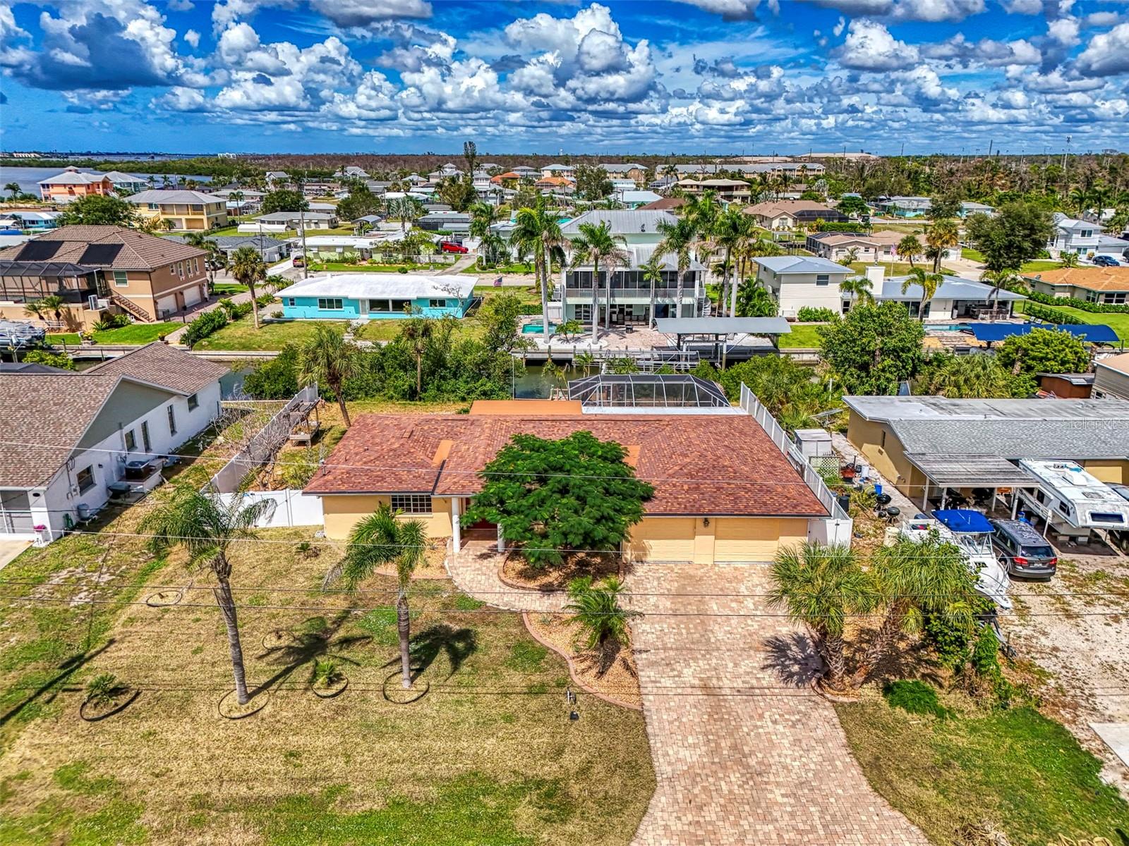 GROVE CITY SHORES - Residential