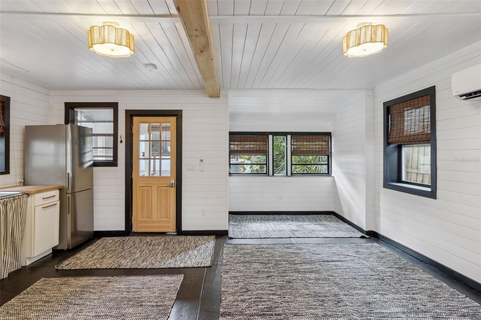 SHADOWLAWN - Residential