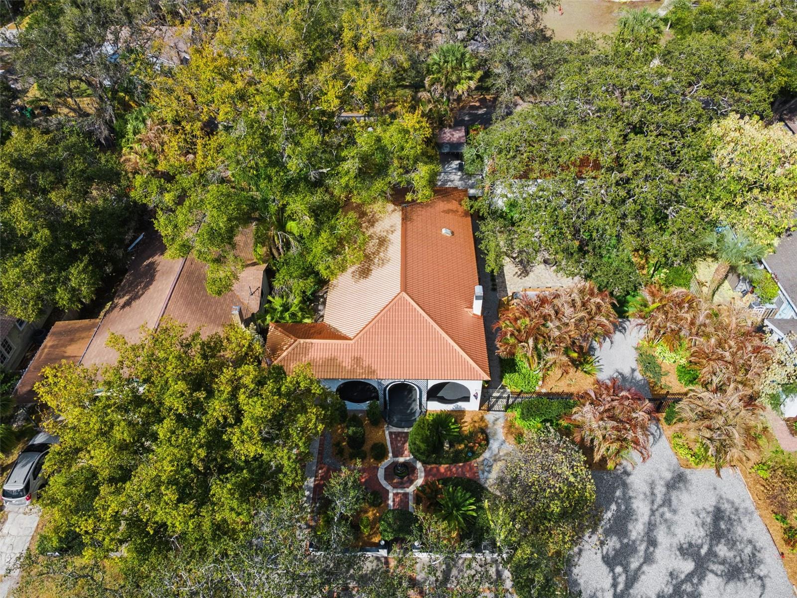 SHADOWLAWN - Residential