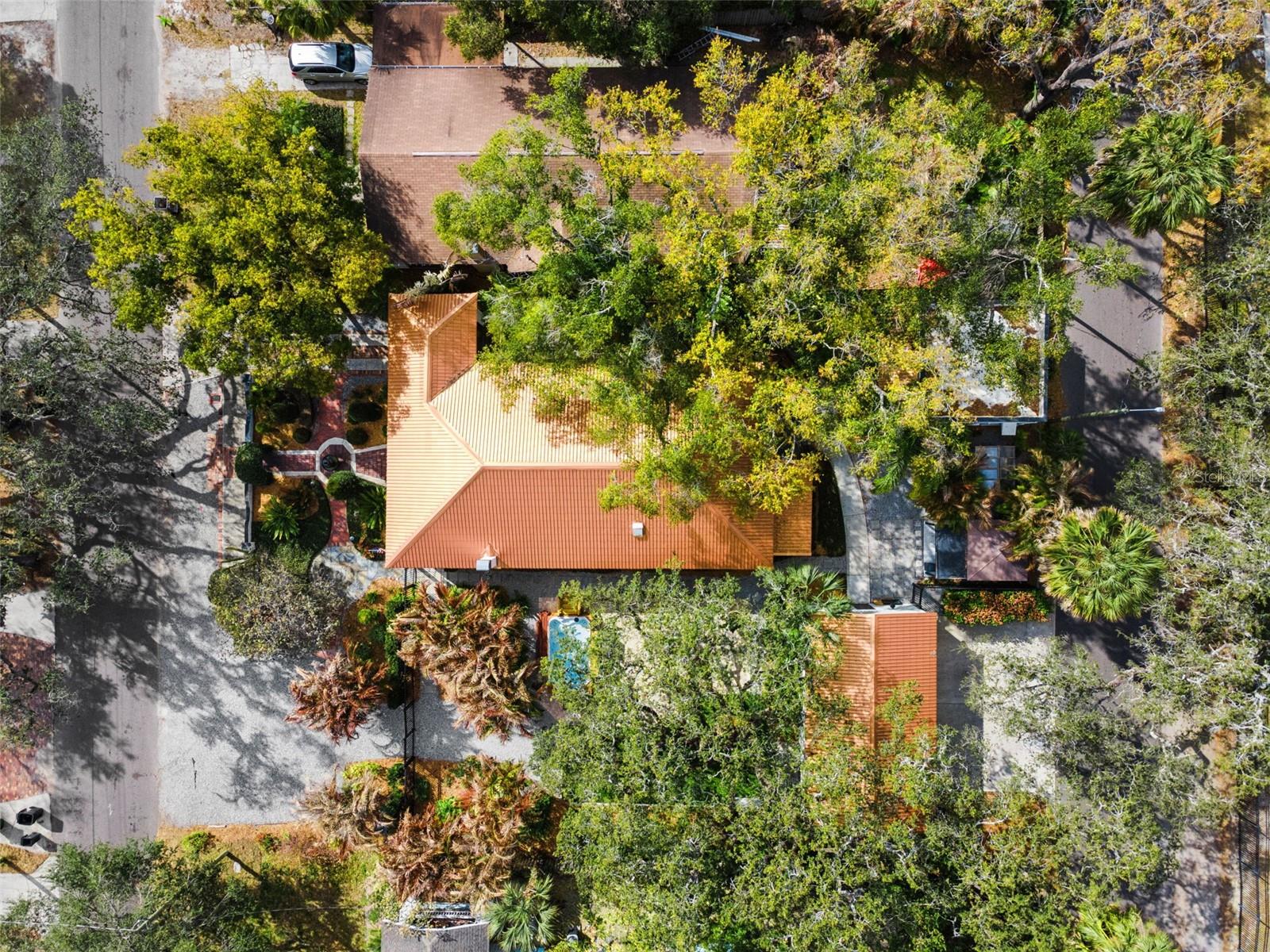 SHADOWLAWN - Residential