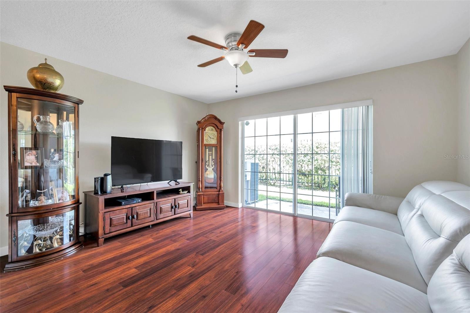 2007 SEARAY SHORE DRIVE