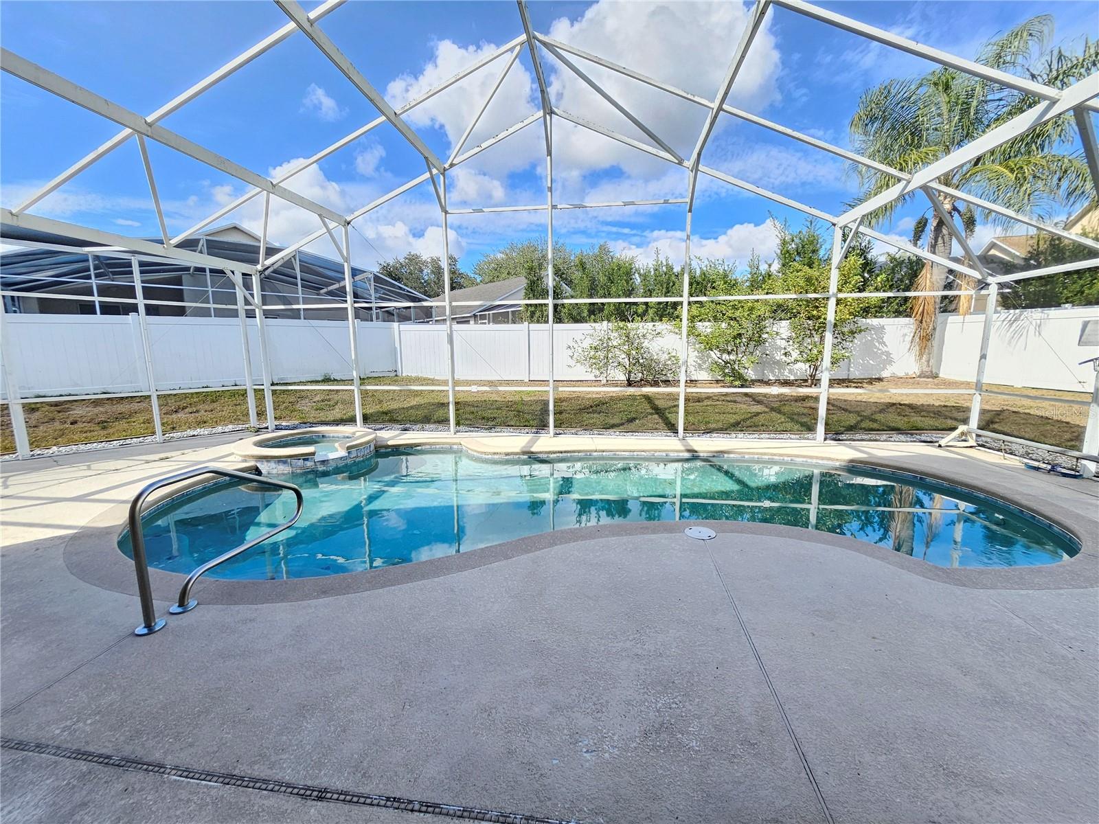 FORMOSA GARDENS ROLLING HILLS ESTATES - Residential Lease