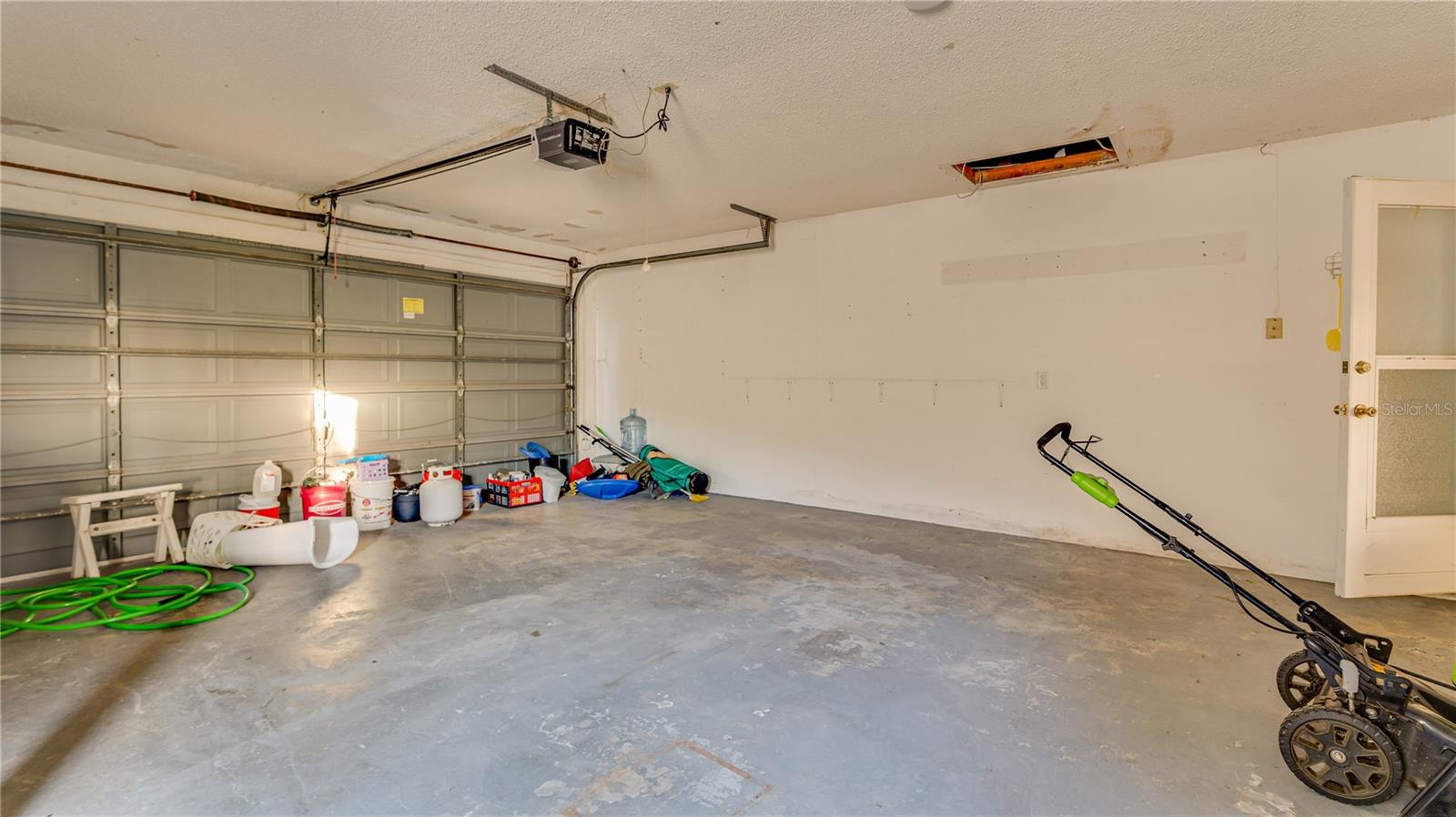 TIMBER OAKS - Residential