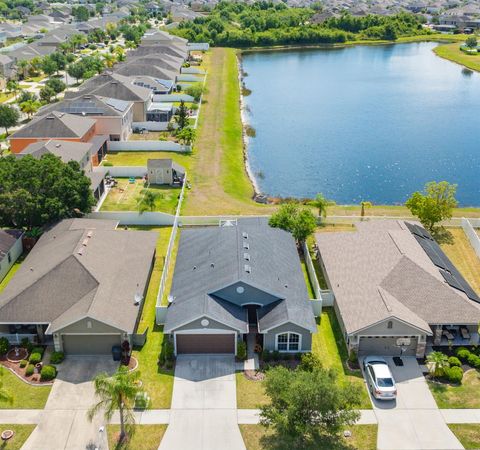 A home in WIMAUMA