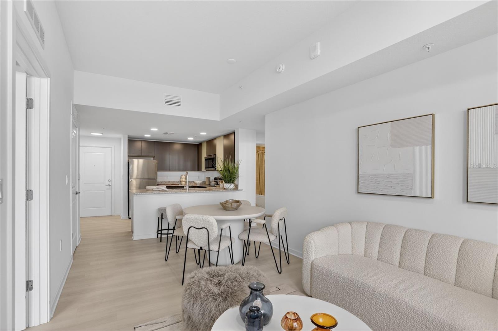 MILLENIA PARK - Residential Lease