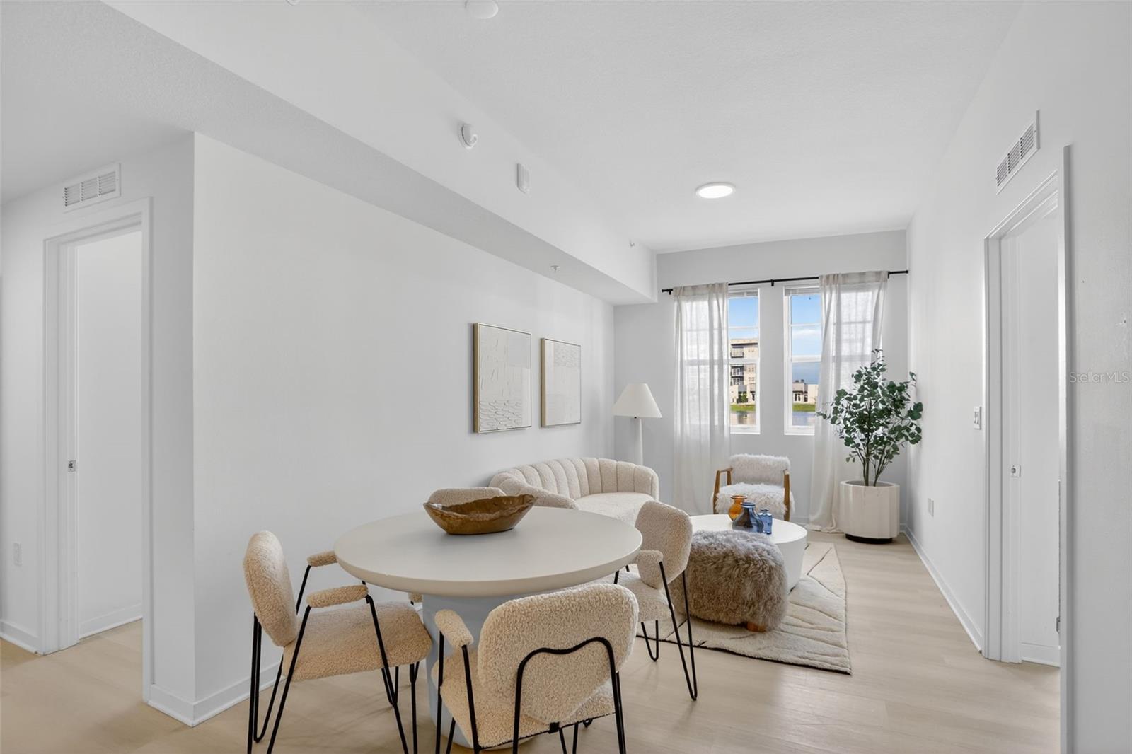 MILLENIA PARK - Residential Lease