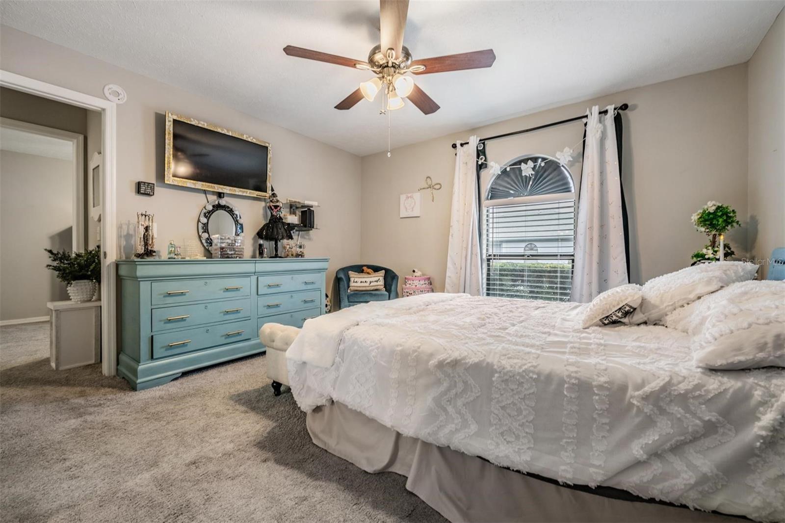 CLUB VILLAS CONDO - Residential