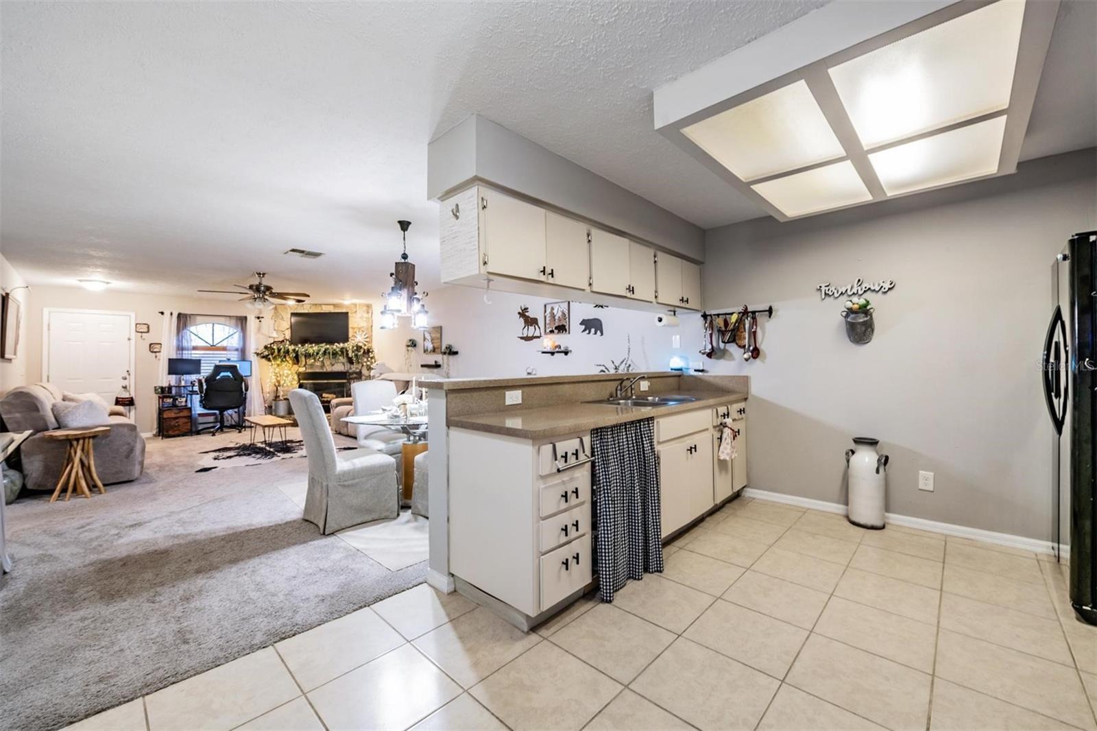 CLUB VILLAS CONDO - Residential