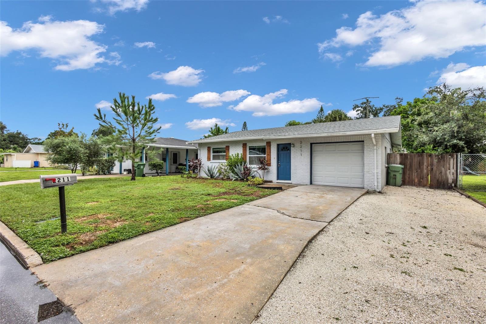 2211 21ST STREET W, BRADENTON, FL, 34205 1 2211 21ST STREET W