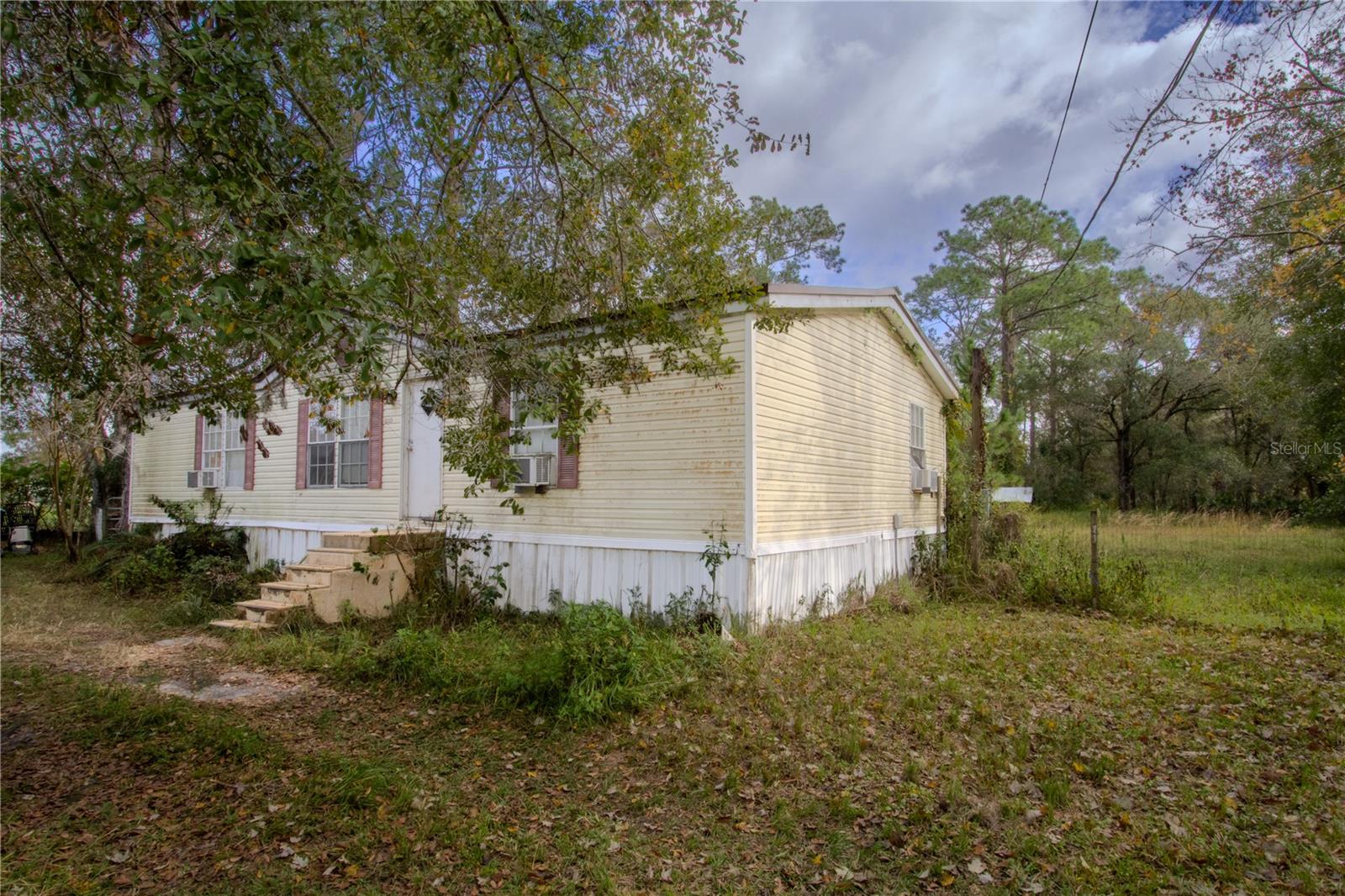 CHRISTMAS PARK FIRST ADD - Residential