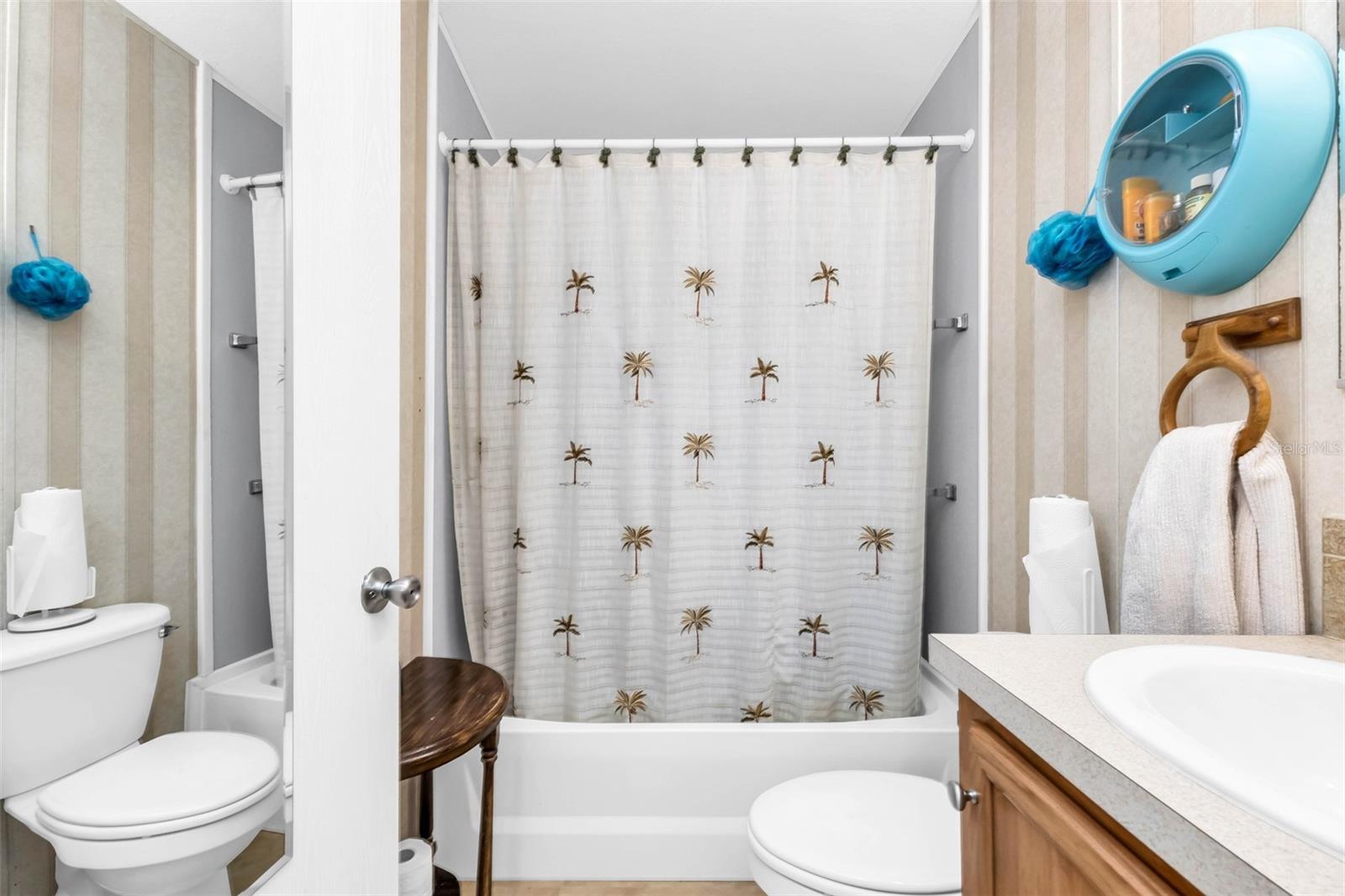 SUNNYBREEZE MOBILE HOME PARK - Residential
