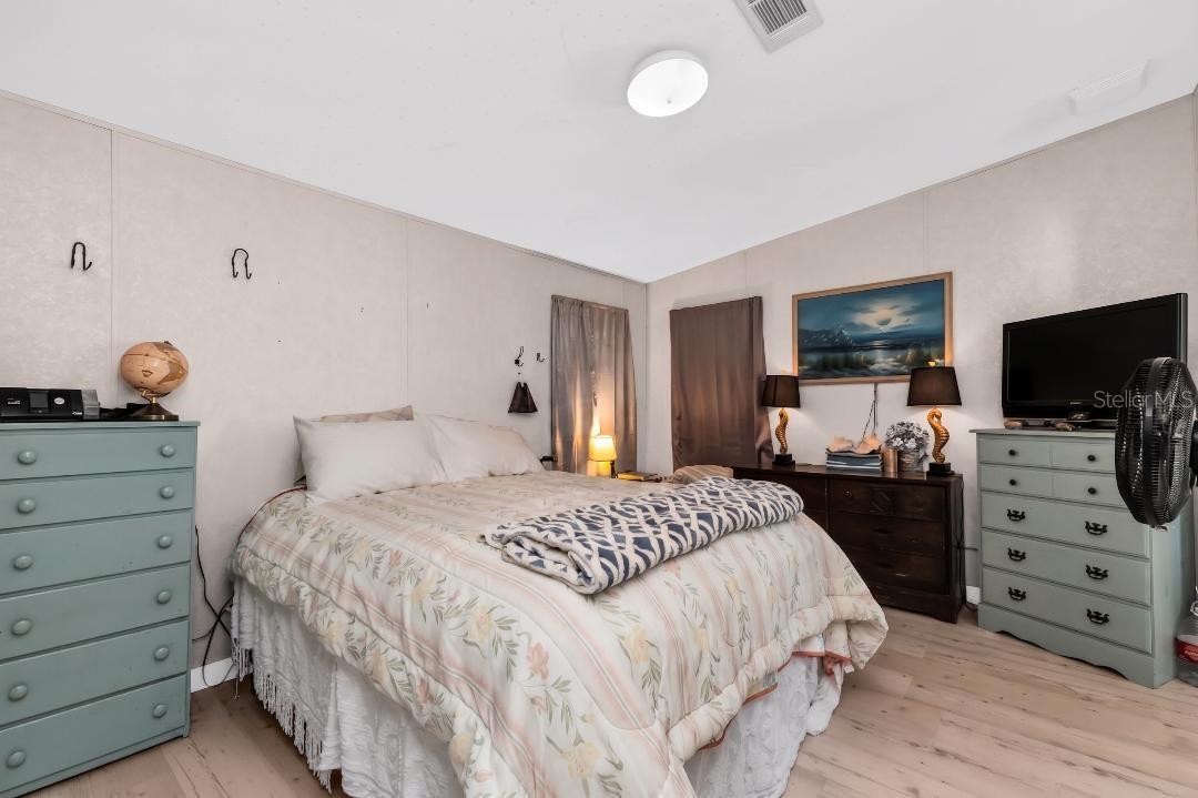 SUNNYBREEZE MOBILE HOME PARK - Residential