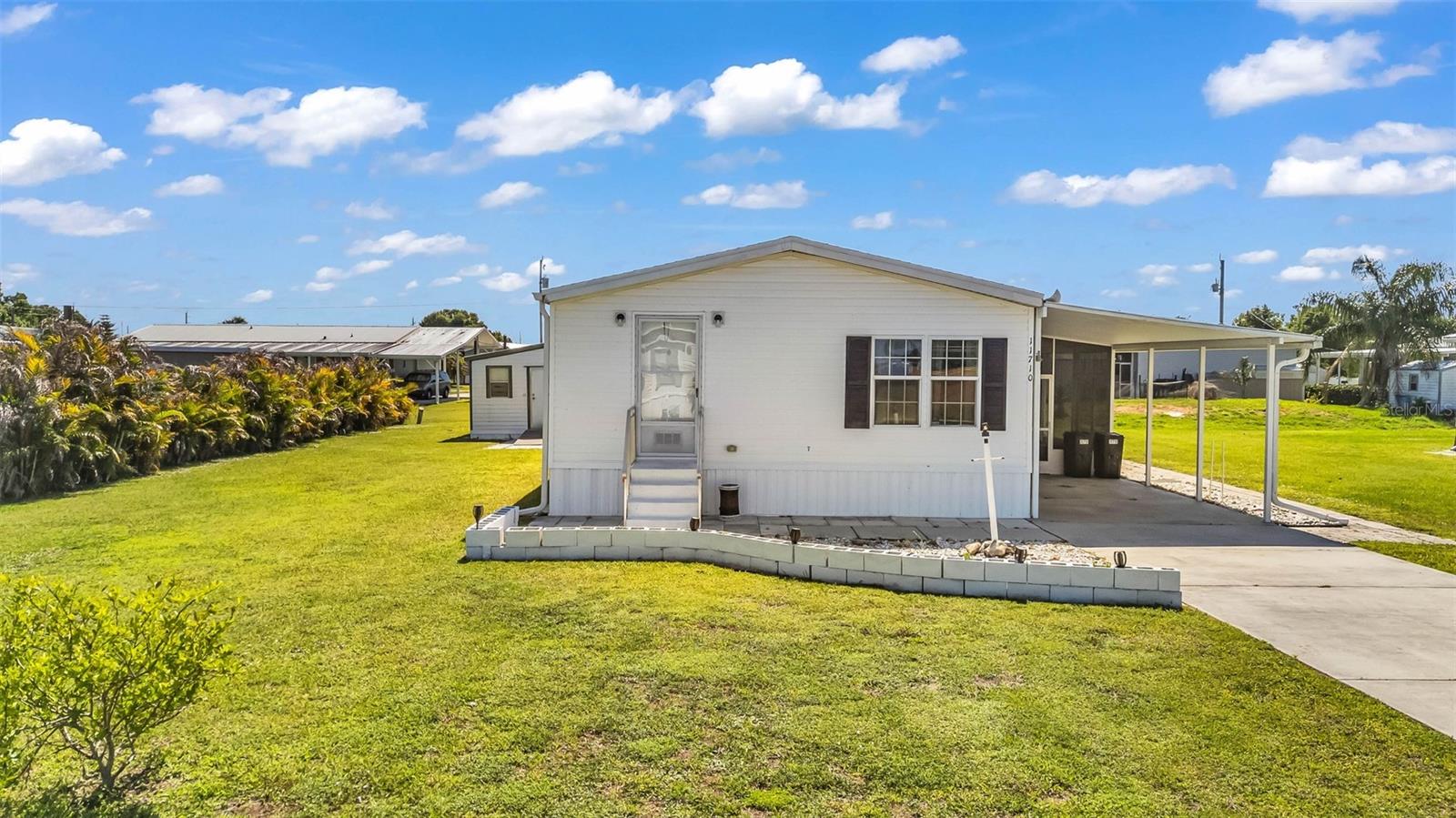 SUNNYBREEZE MOBILE HOME PARK - Residential