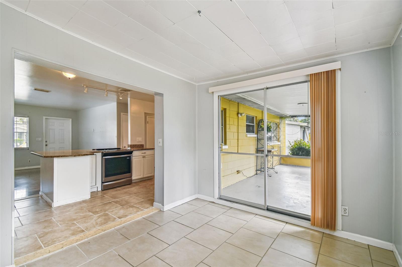 LAND LACKEY ESTATES UNIT 3 - Residential