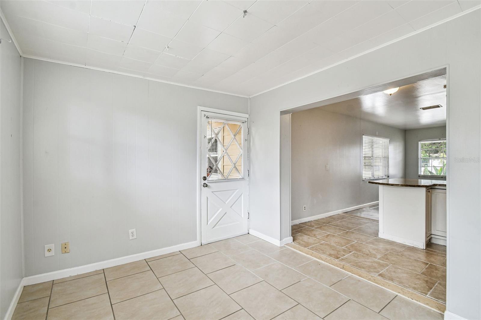 LAND LACKEY ESTATES UNIT 3 - Residential