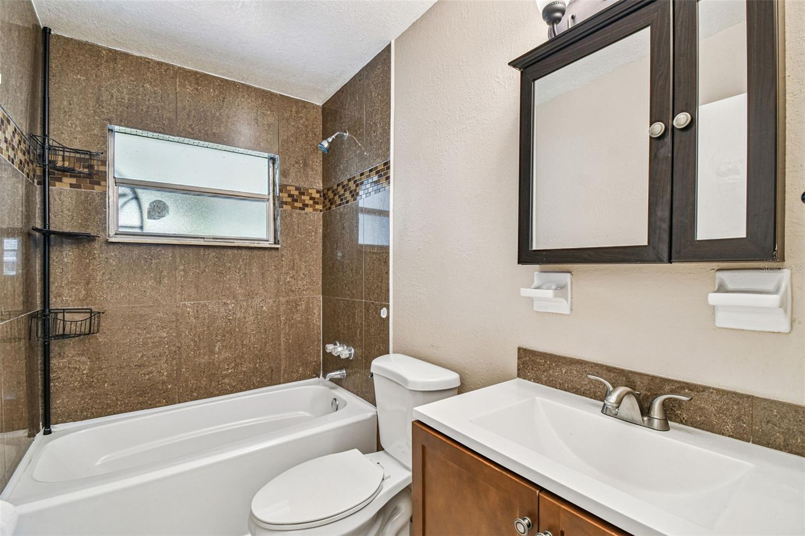 LAND LACKEY ESTATES UNIT 3 - Residential