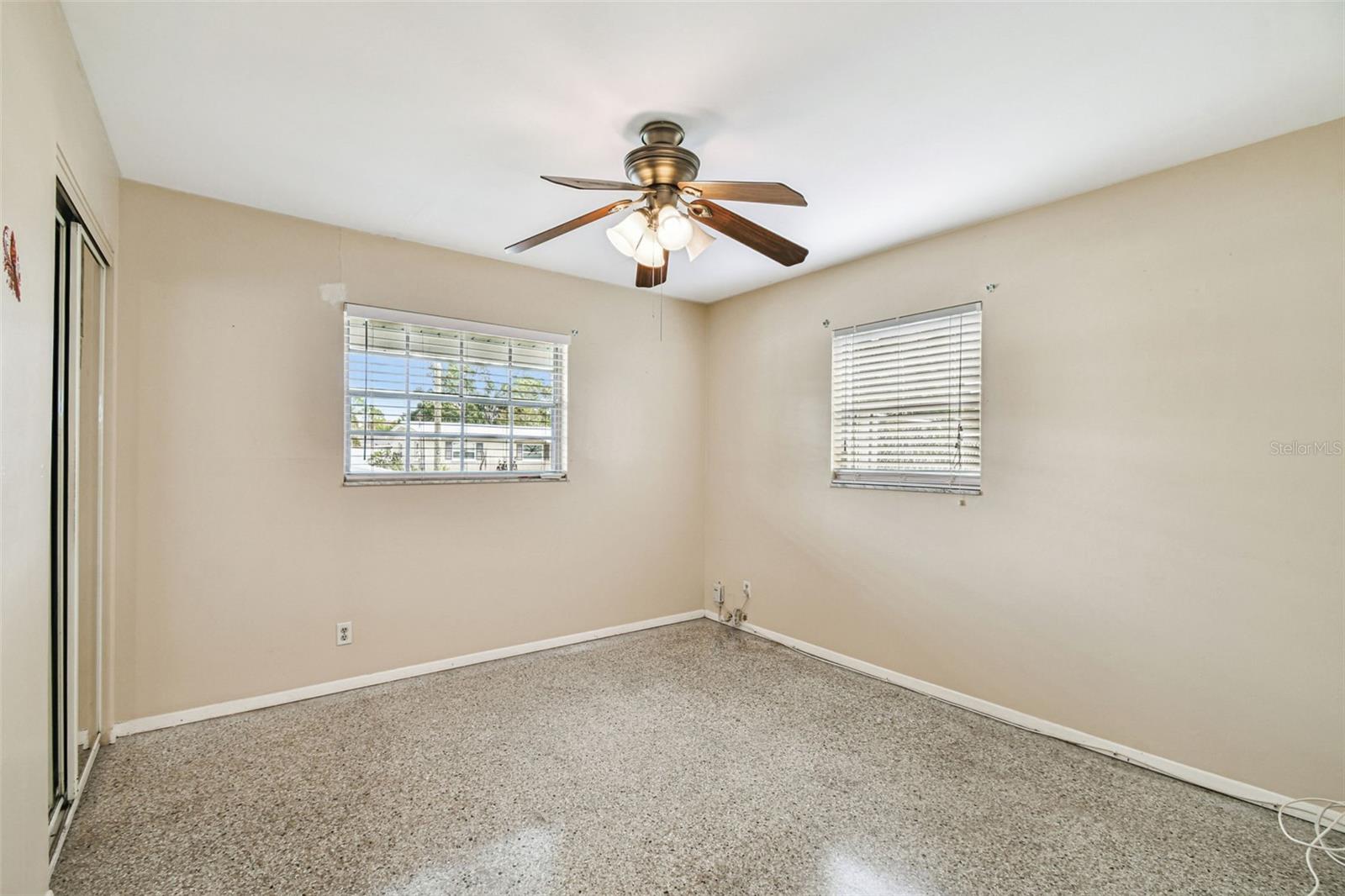 LAND LACKEY ESTATES UNIT 3 - Residential