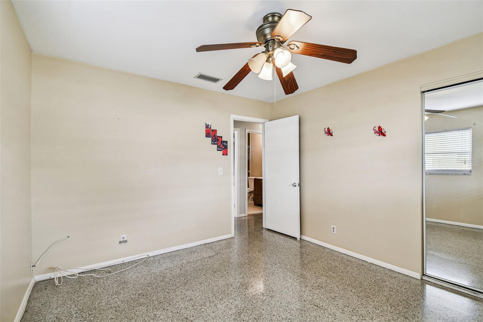 LAND LACKEY ESTATES UNIT 3 - Residential