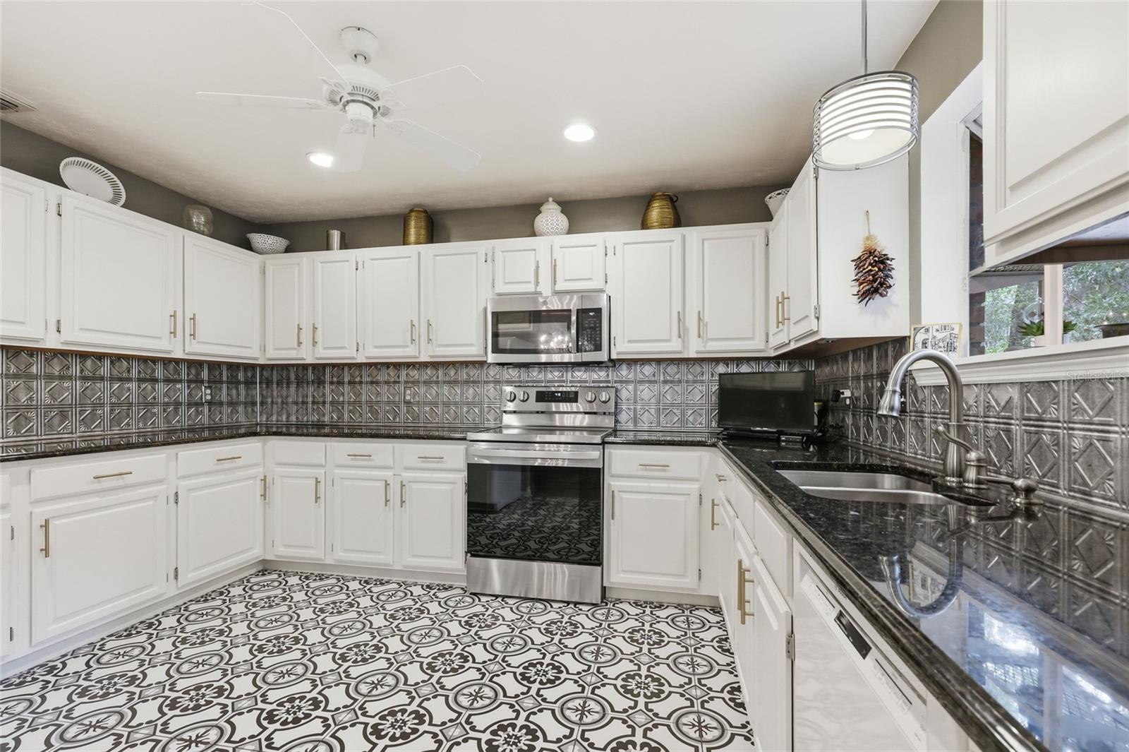 HAILE PLANTATION- PLANTATION VILLAS - Residential