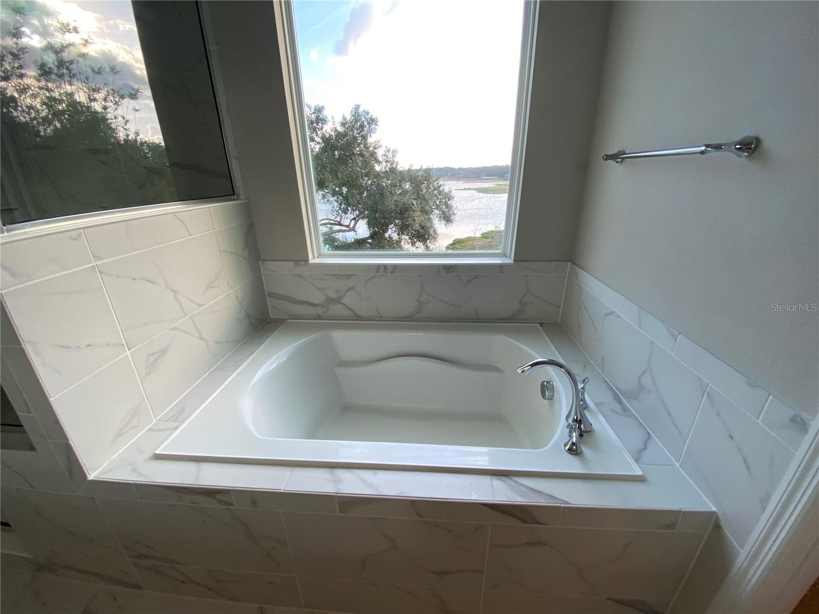 ARDEN PARK SOUTH - Residential Lease