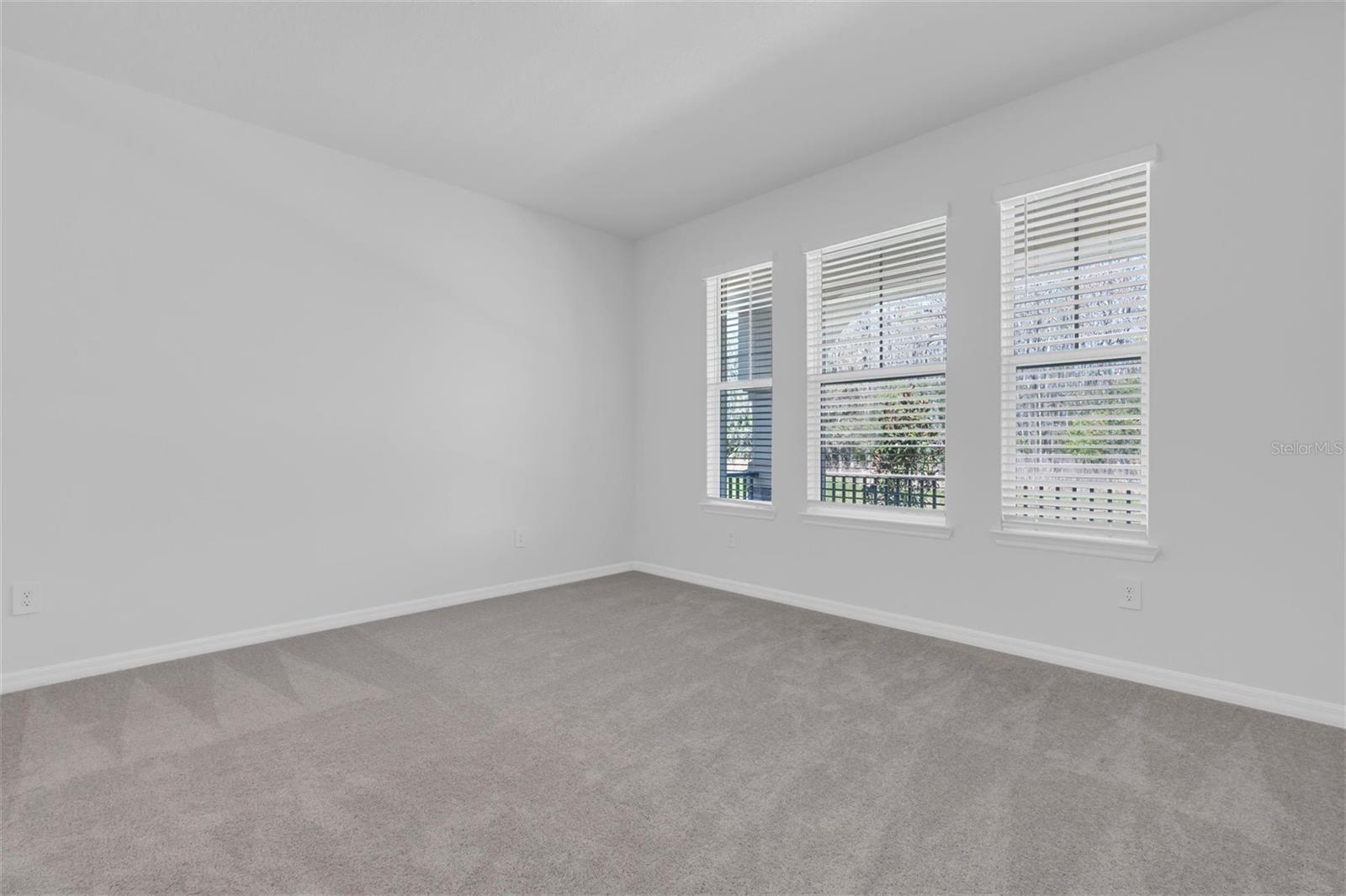 LONGLEAF NBRHD FOUR PH II - Residential Lease