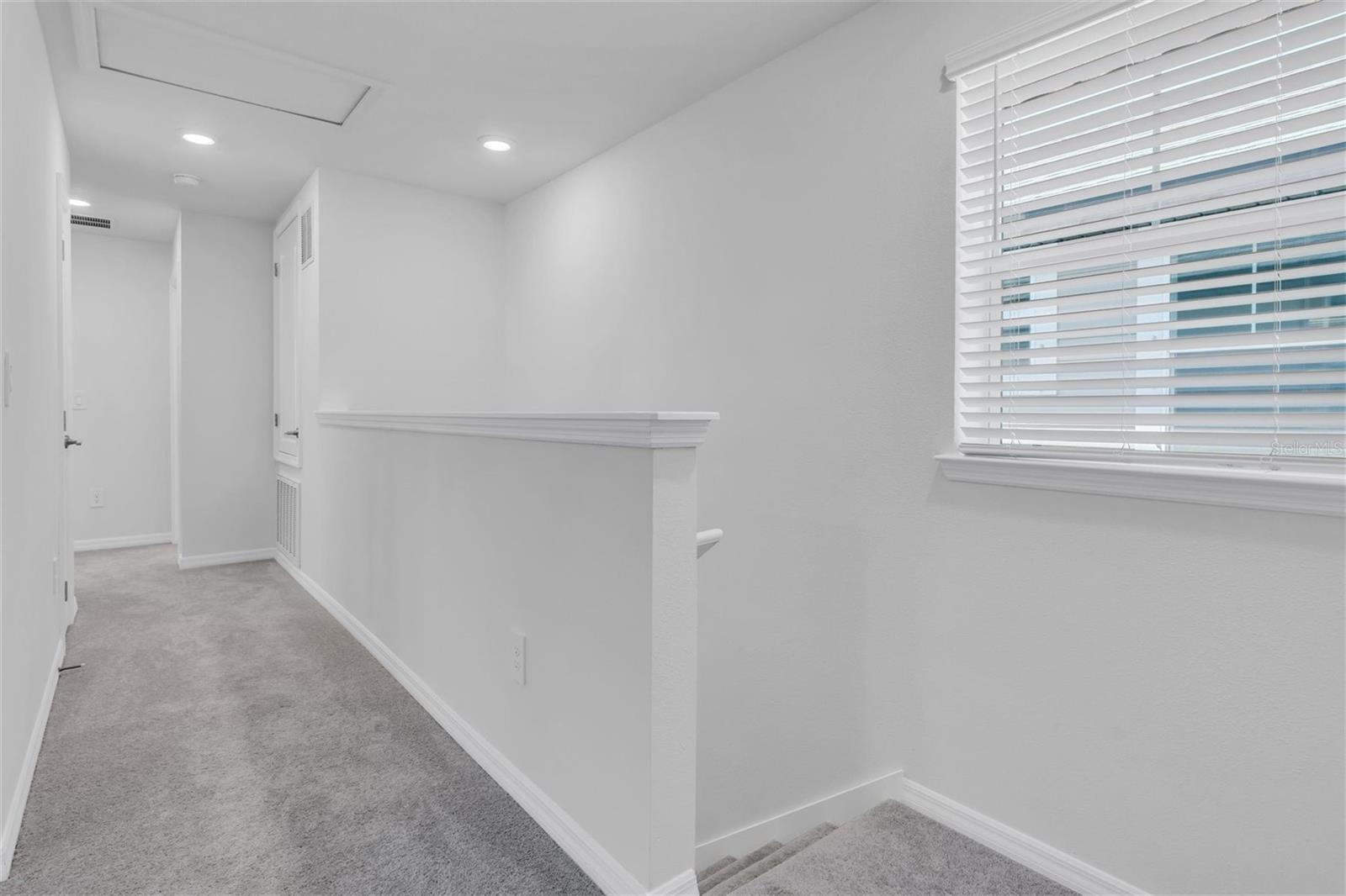 LONGLEAF NBRHD FOUR PH II - Residential Lease