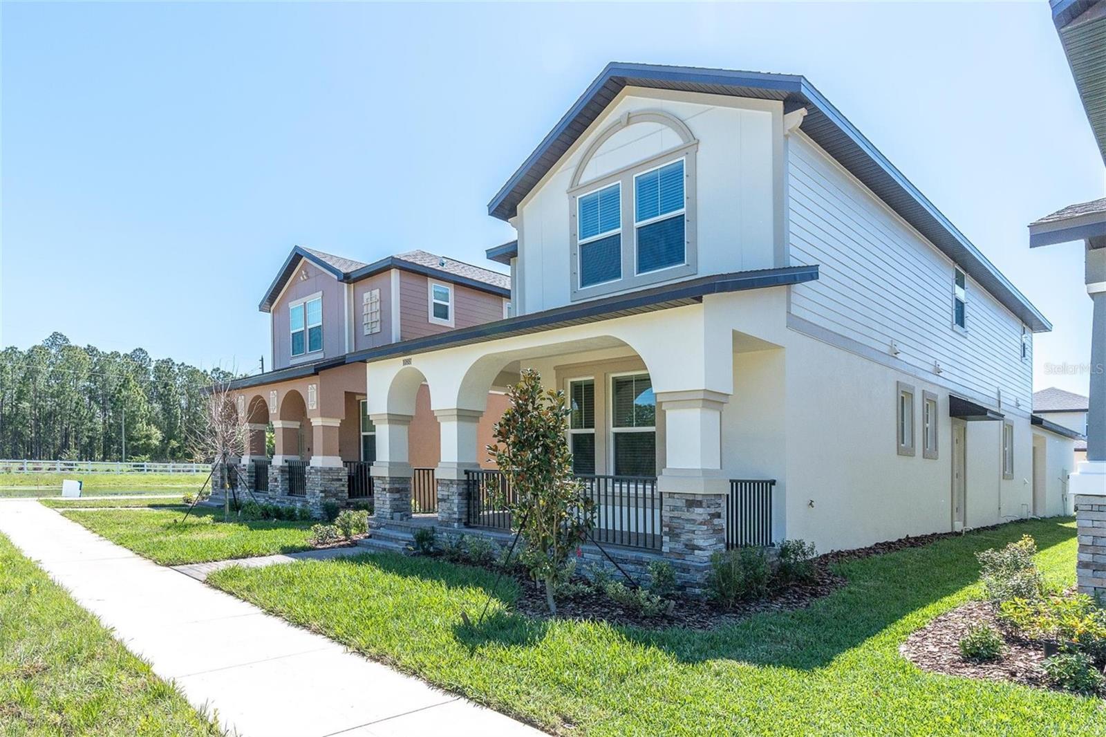 LONGLEAF NBRHD FOUR PH II - Residential Lease