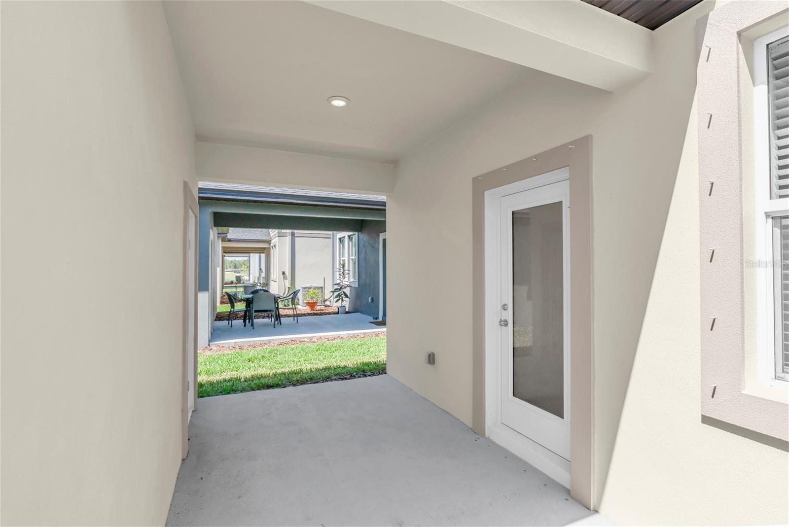 LONGLEAF NBRHD FOUR PH II - Residential Lease